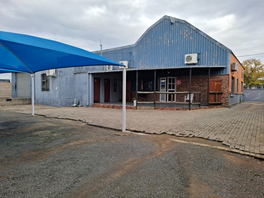 Commercial Property for Sale in Oranjesig Free State